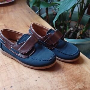 Kids Navy and Brown Loafers 11T